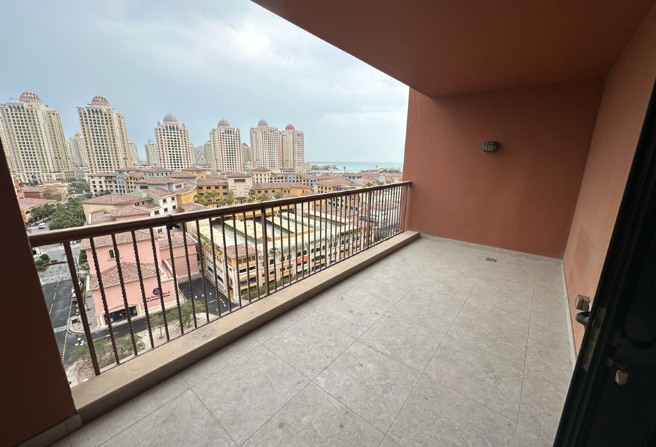 2 Bedroom Rented Only Qatari Panoramic City View thumbnail 3