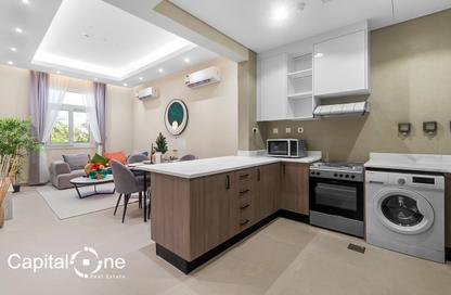 Apartment - 2 Bedrooms - 3 Bathrooms for rent in CAP30DHL - Al Duhail South - Al Duhail - Doha