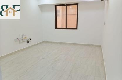 Apartment - 3 Bedrooms - 2 Bathrooms for rent in Al Mansoura - Al Mansoura - Doha Apartment - 3 Bedrooms - 2 Bathrooms for rent in Al Mansoura - Al Mansoura - Doha