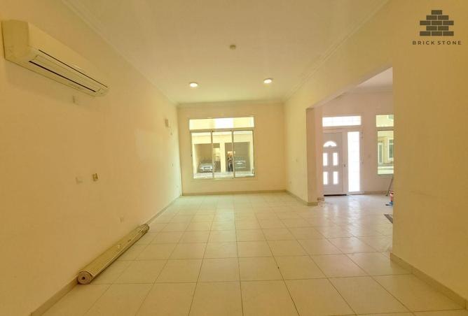 52363889 - Property Image 2