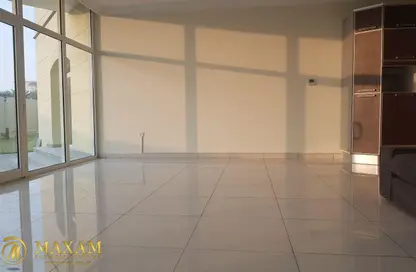 Apartment - 1 Bedroom - 1 Bathroom for rent in Onaiza Street - Diplomatic Area - Doha