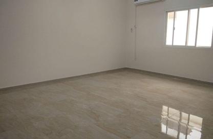 Villa - 4 Bedrooms - 4 Bathrooms for rent in Old Airport Road - Old Airport Road - Doha