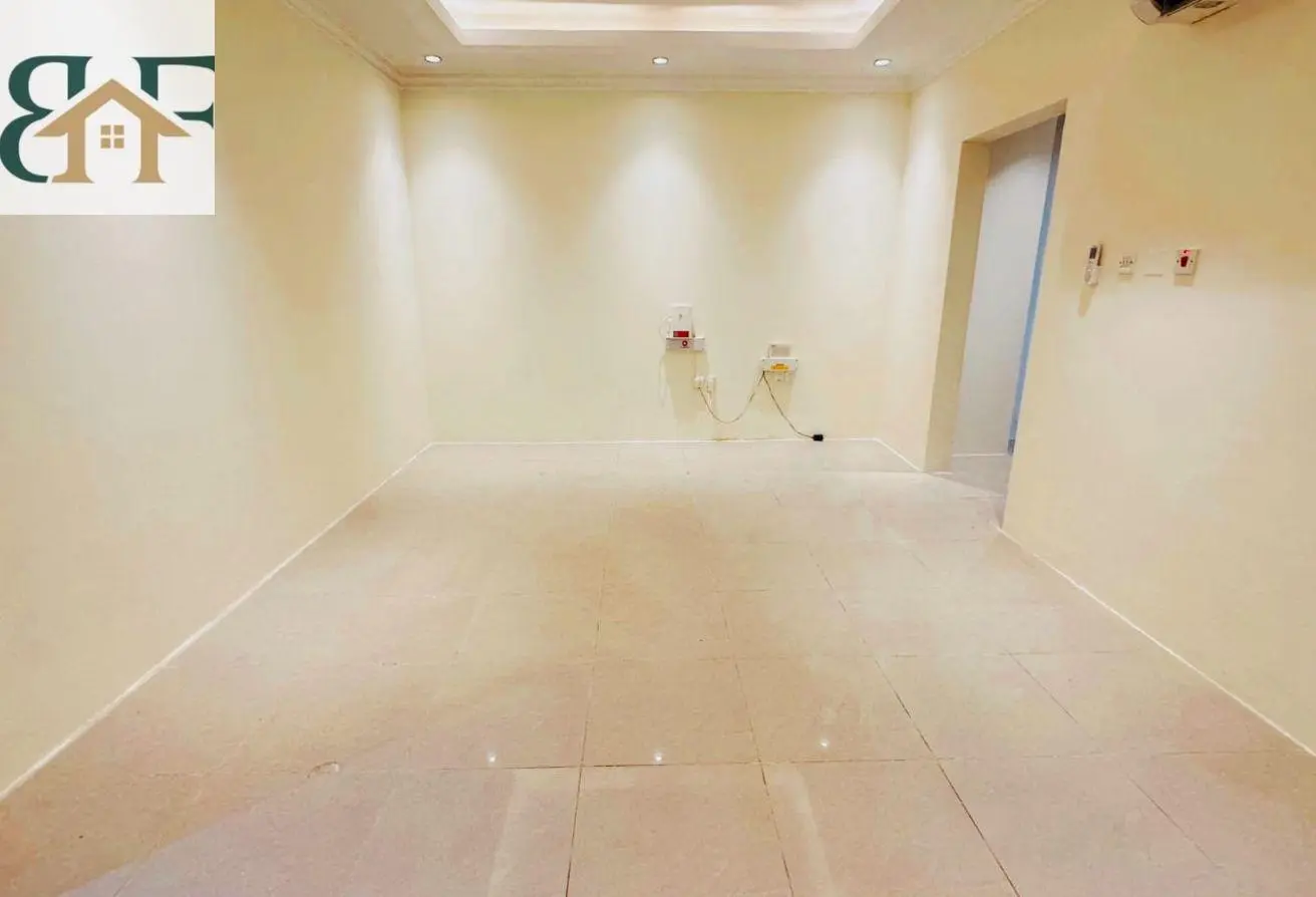 61333865 - Property Main Image