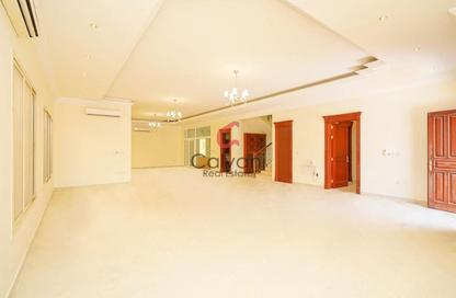 فيلا - 4 غرف نوم - 5 حمامات للايجار في السودان - السودان - الدوحة