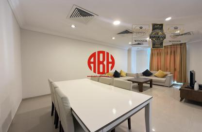 Apartment - 2 Bedrooms - 2 Bathrooms for rent in Corniche Road - Corniche Road - Doha