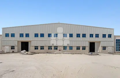 مخزن - استوديو - 3 حمامات للايجار في شارع الصناعية الشرقي - بركة العوامر - الوكرة