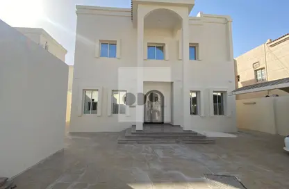 Villa - 6 Bedrooms - 6 Bathrooms for rent in Umm Abirieh - Al Shamal