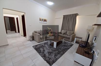 Apartment - 2 Bedrooms - 2 Bathrooms for rent in Al Nasr Street - Al Nasr - Doha