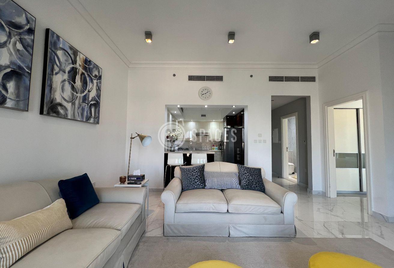 Renovated One Bedroom Apt Balcony Kempinski View - 5