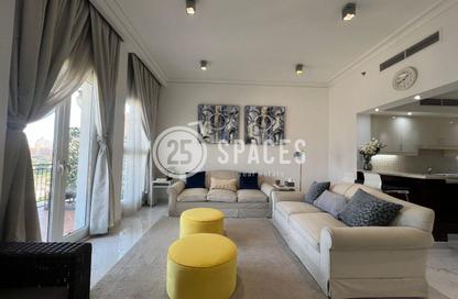 Apartment - 1 Bedroom - 2 Bathrooms for rent in Carnaval - Qanat Quartier - The Pearl Island - Doha