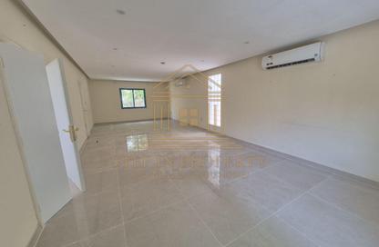 Compound - 4 - 4 for rent in Ammar Bin Yasser Street - Al Aziziyah - Doha