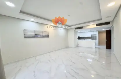 Apartment - 2 Bedrooms - 3 Bathrooms for rent in Rivan Building - Al Erkyah City - Lusail