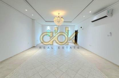 Villa - 4 Bedrooms - 7 Bathrooms for rent in Duhail Villas - Al Duhail - Doha