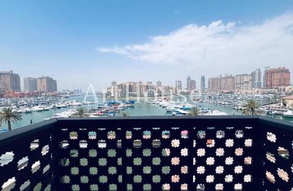 Apartment - 2 Bedrooms - 3 Bathrooms for rent in Porto Arabia - The Pearl Island - Doha