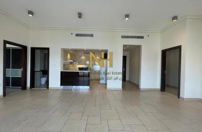 Apartment - 2 Bedrooms - 3 Bathrooms for rent in Teatro - Qanat Quartier - The Pearl Island - Doha
