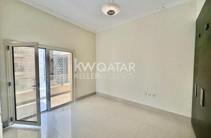 Apartment - 2 - 2 for rent in Lusail Marina Heights - Marina District - Lusail