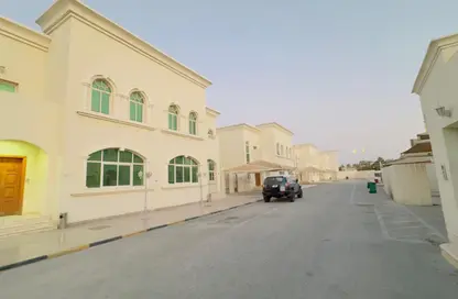 Villa - 6 Bedrooms - 5 Bathrooms for rent in Bab Al Rayyan - Muraikh - AlMuraikh - Doha
