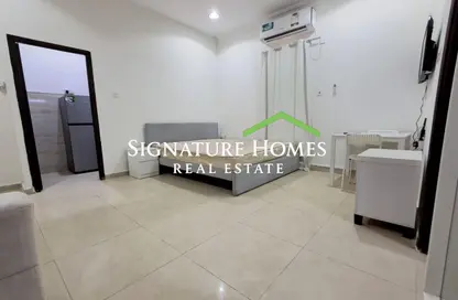 Apartment - Studio - 1 Bathroom for rent in Al Nuaija Street - Al Hilal West - Al Hilal - Doha