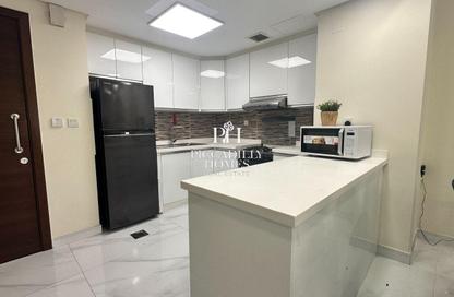 Apartment - 2 Bedrooms - 3 Bathrooms for rent in Rivan Building - Al Erkyah City - Lusail
