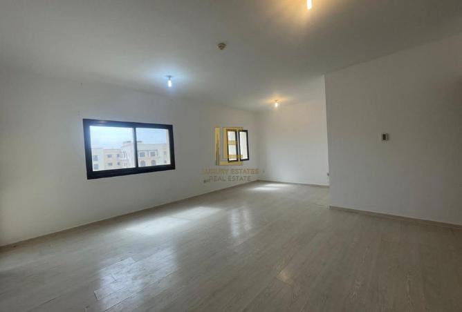 54249085 - Property Image 2