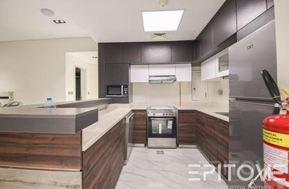 Apartment - 2 Bedrooms - 3 Bathrooms for sale in Boulevard View - Yasmeen City - Lusail