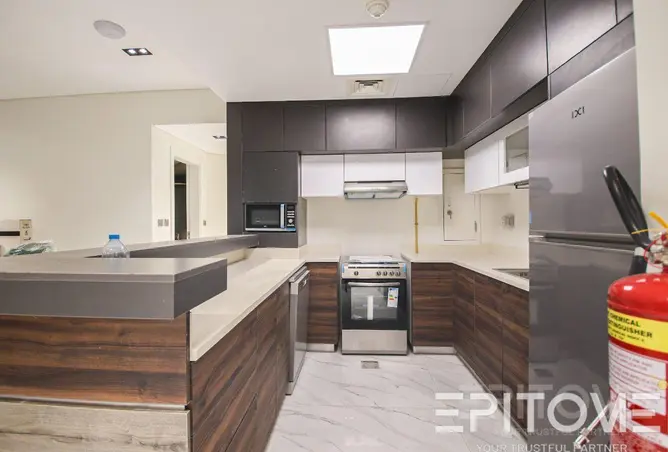 52911750 - Property Image 2