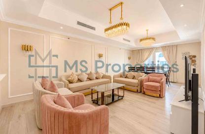 شقة - 2 غرف نوم - 3 حمامات للبيع في طريق بورتو الشرقي - بورتو أرابيا - جزيرة اللؤلؤة - الدوحة