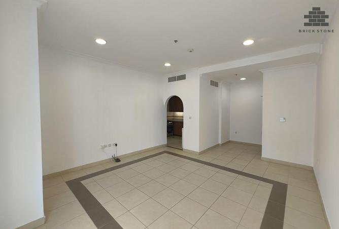 61113165 - Property Main Image