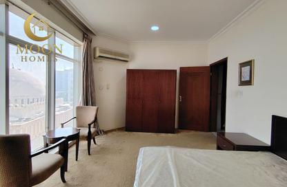 Apartment - 1 Bedroom - 1 Bathroom for rent in Umm Ghuwailina 4 - Umm Ghuwailina - Doha