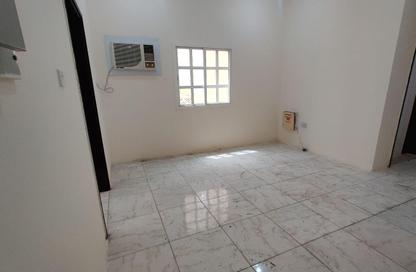Apartment - 2 Bedrooms - 2 Bathrooms for rent in Madinat Khalifa Building 58 - Madinat Khalifa South - Madinat Khalifa - Doha