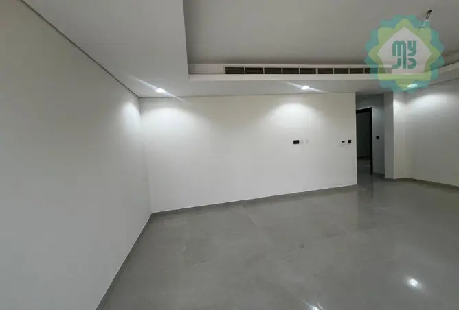 63133232 - Property Image 3