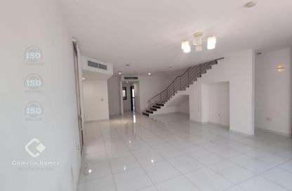 مجمع سكني - 4 غرف نوم - 6 حمامات للايجار في المسيلة - المسيلة - الدوحة