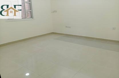 Apartment - 2 Bedrooms - 2 Bathrooms for rent in Al Sadd Road - Al Sadd - Doha