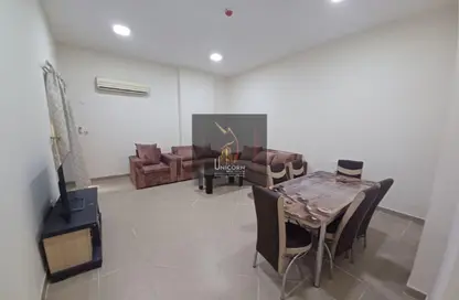 شقة - 2 غرف نوم - 3 حمامات للايجار في شارع الجزيره - فريج بن محمود الشمالي - فريج بن محمود - الدوحة