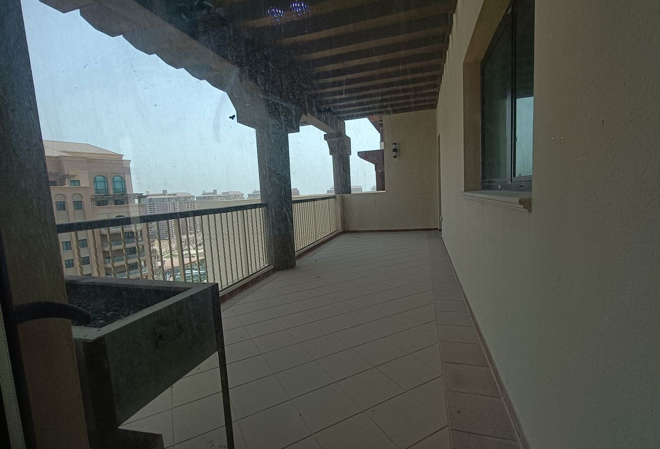 Luxurious fully Furnished Penthouse|With Balcony| thumbnail 4