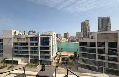 شقة - غرفة نوم - 2 حمامات للايجار في كريستال ريزيدنس - جزيرة جيوان - جزيرة اللؤلؤة - الدوحة
