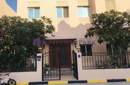 مجمع سكني - 4 غرف نوم - 3 حمامات للايجار في العزيزية - العزيزية - الدوحة