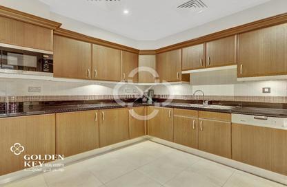 Apartment - 2 - 3 for rent in East Porto Drive - Porto Arabia - The Pearl Island - Doha Apartment - 2 - 3 for rent in East Porto Drive - Porto Arabia - The Pearl Island - Doha