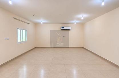 Villa - 5 Bedrooms - 4 Bathrooms for rent in Down Town - Down Town - Al Khor