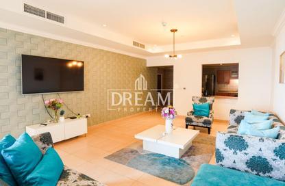 Apartment - 1 Bedroom - 2 Bathrooms for rent in East Porto Drive - Porto Arabia - The Pearl Island - Doha