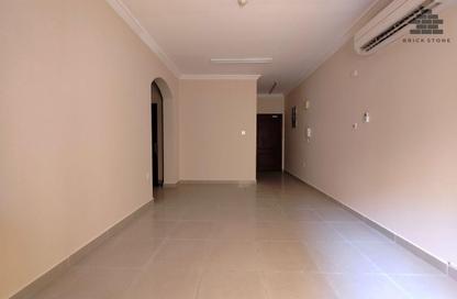 Apartment - 2 - 2 for rent in Muntazah 7 - Al Muntazah - Doha