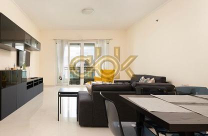 Townhouse - 2 Bedrooms - 2 Bathrooms for rent in Viva West - Viva Bahriyah - The Pearl Island - Doha