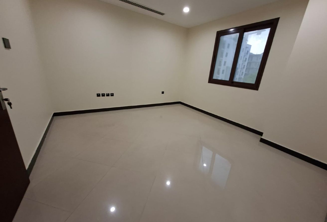 2 BHK Semi Furnished Al Erkyah, Lusail | QAR 6,999 thumbnail 7