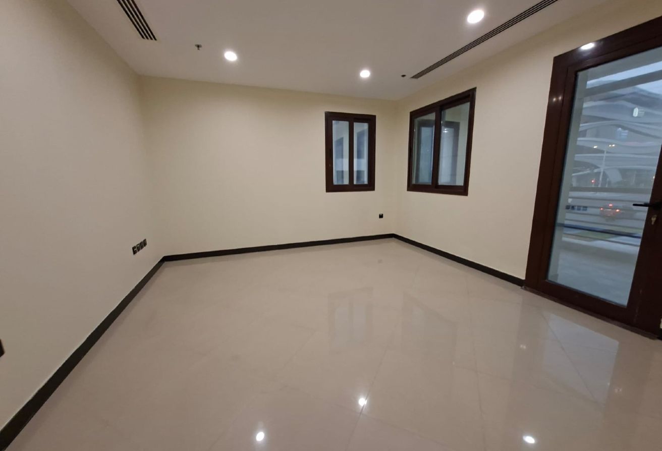 2 BHK Semi Furnished Al Erkyah, Lusail | QAR 6,999 thumbnail 5