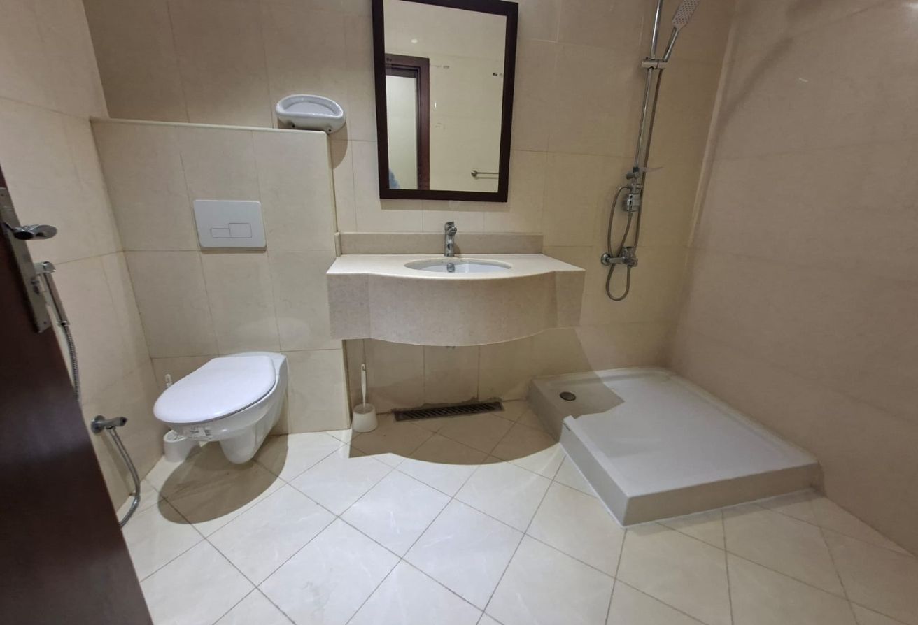 2 BHK Semi Furnished Al Erkyah, Lusail | QAR 6,999 thumbnail 8