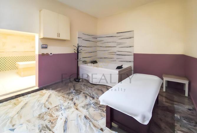 1004792 - Property Main Image