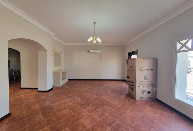 53570282 - صورة العقار 2