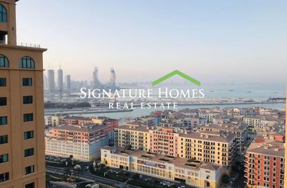 Apartment - 2 Bedrooms - 2 Bathrooms for rent in West Porto Drive - Porto Arabia - The Pearl Island - Doha
