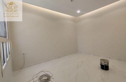 Apartment - 1 Bedroom - 1 Bathroom for rent in Fereej Bin Mahmoud - Doha