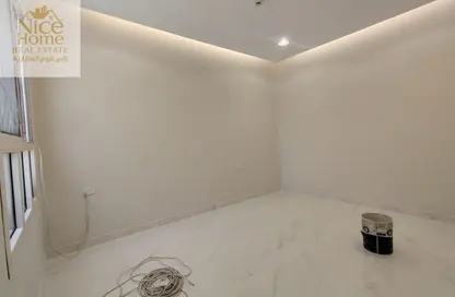 Apartment - 1 Bedroom - 1 Bathroom for rent in Fereej Bin Mahmoud - Doha